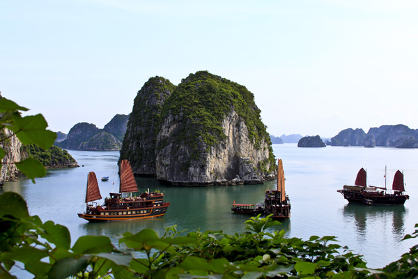 INDOCHINA SAILS 